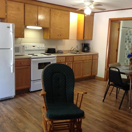 Marcotte Motor Court Motel Old Orchard Beach Room photo